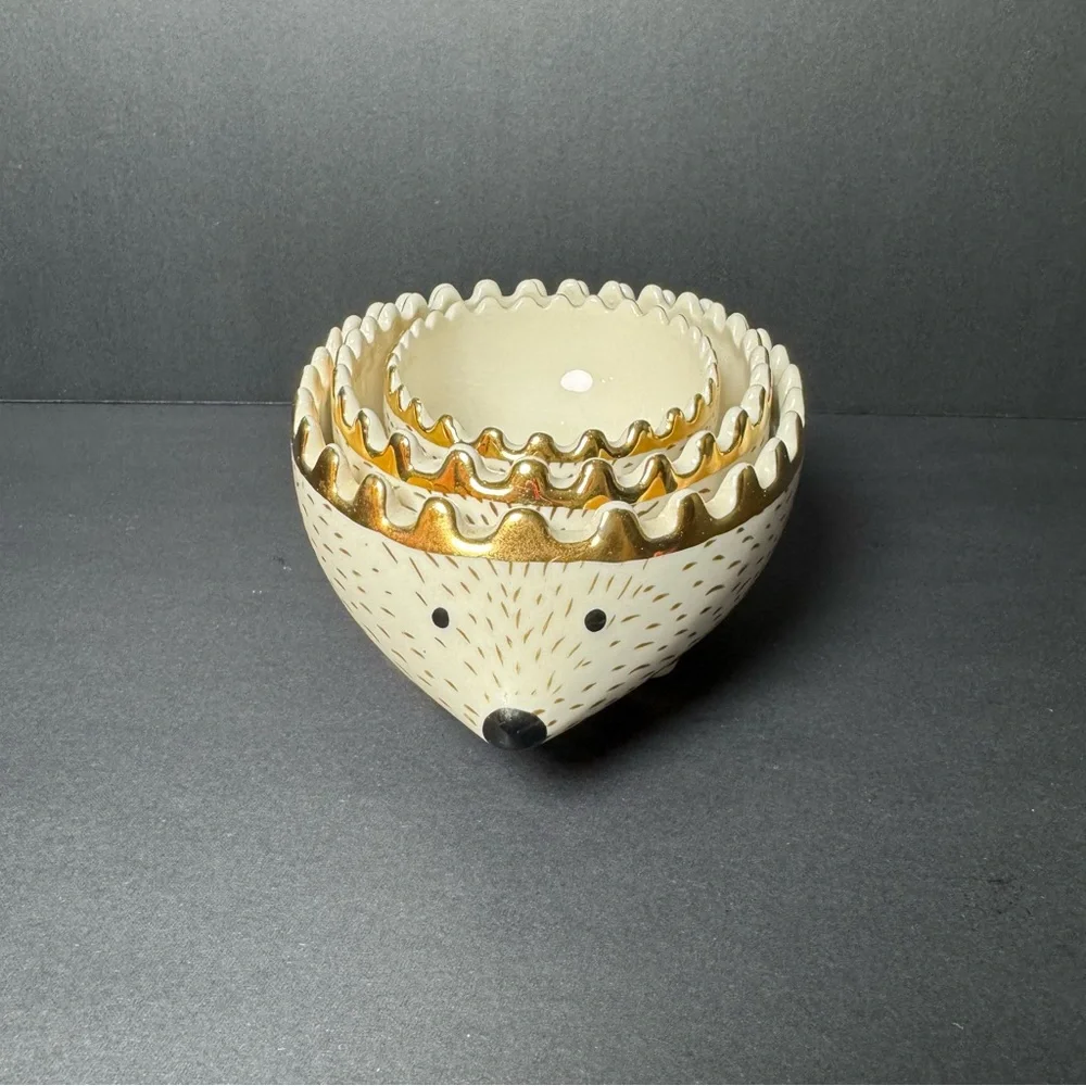 Signature‎ Housewares CUTE Hedgehog Nesting Stackable Measuring Cups Set of 3